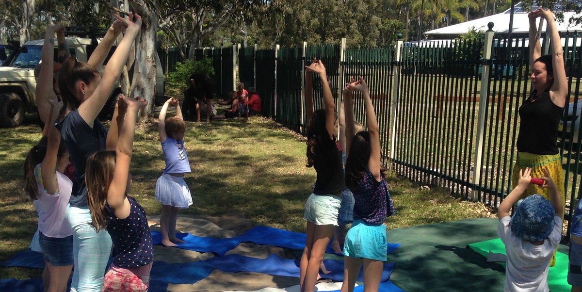 kids_yoga_valla_markets2